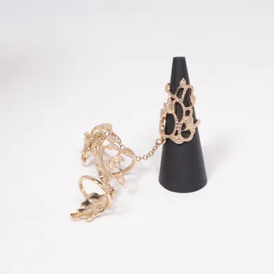 Ring (Gold) Unbekanntes Metall