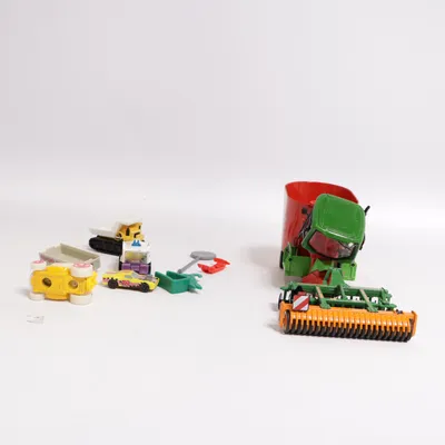 Toy (Multicolored) from Siku