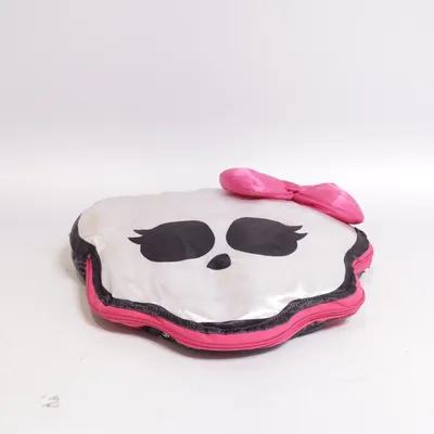 Krammedyr (Hvid, Sort, Pink) fra Monster High