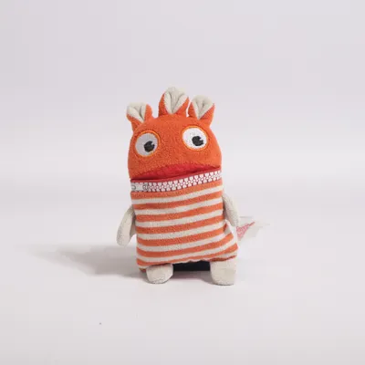 Krammedyr (Orange, Hvid) fra Sorgen Fresser Polyester