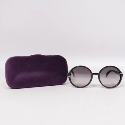 Solglasögon (GG1067S) från Gucci