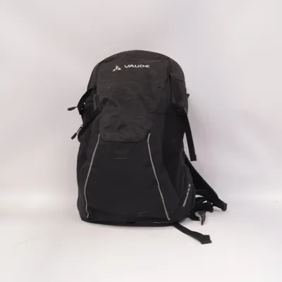 Hiking backpack (Black) from Vaude