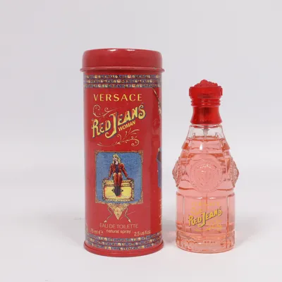 Eau de Toilette (Red Jeans) from Versace