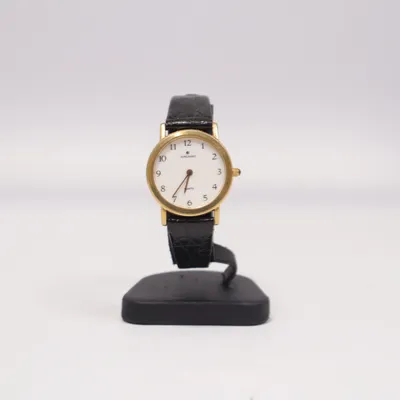 Armbandsur (Svart, Guldfärgad, Vit) från Junghans
