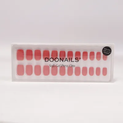 Faux ongles (Soft Gel Press Ons) de Doonails