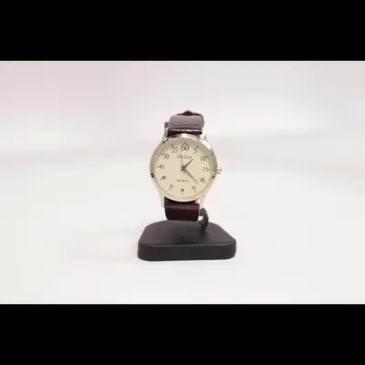 Montre (Marron) de Delux