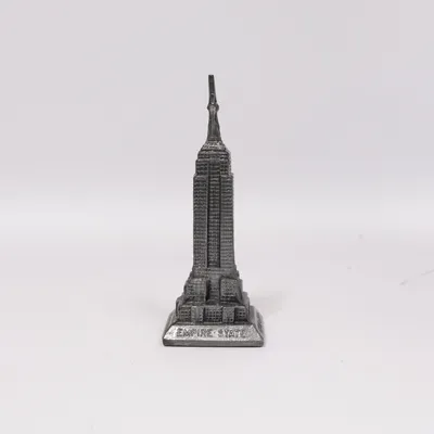 Beeldje (Empire State Building) van Cutting Edge