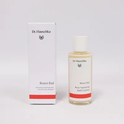 Bath oil (Rose Nurturing Bath Essence) from Dr.Hauschka