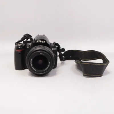 Digitale spiegelreflexcamera (D3000) van Nikon