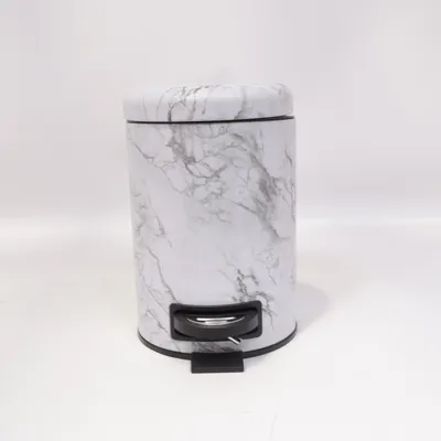 Trash can from Wenko