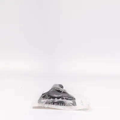 Hair clamp (Black) from Mary Kay