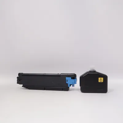 Bläckpatron (Toner Kit Cyan) från Kyocera