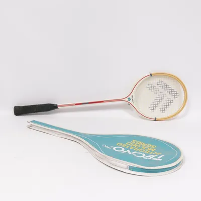 Tennis racket (Integrated Molded Series) from Tecno Pro