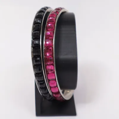 Bracelet (Silver, Black, Red) Unknown metal