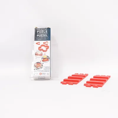 Baking tin (Red) from Moldex