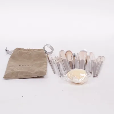 Trousse de maquillage (Marron) de MaaNge