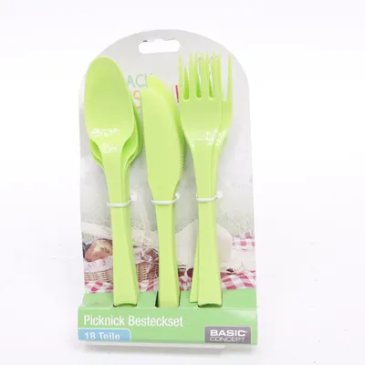 Couverts à pique-nique (Vert) de Basic Concept