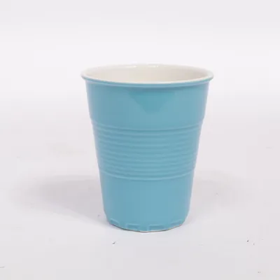 Drinking glass (Porzellan Becher) from Siaki