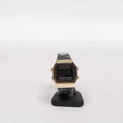 Wristwatch (Gold, Black) from Casio