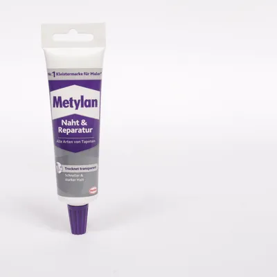 Building material (Naht & Reparatur) from Henkel