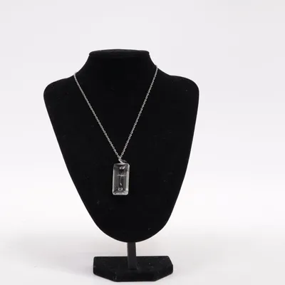 Halsband (Silverfärgad) från Wish Okänd metall