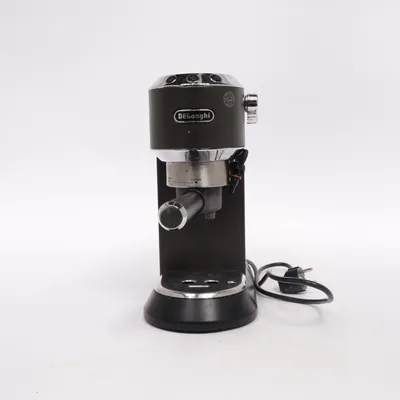 Espressomaskin (Dedica) från DeLonghi