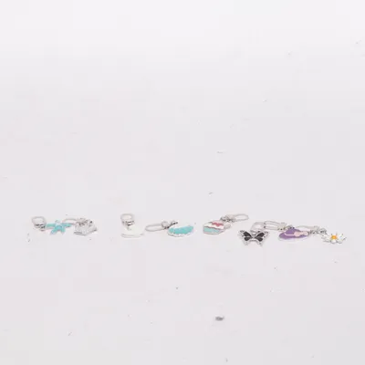 Charm (Multicolored) Unknown metal