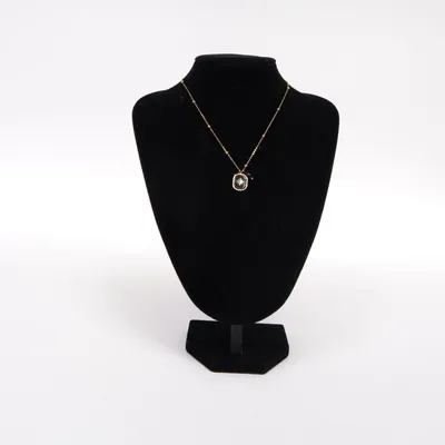 Halsband (Guldfärgad, Svart) från Mira Okänd metall, Rostfritt stål