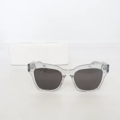 Solbriller (Litchi) fra Chimi Eyewear