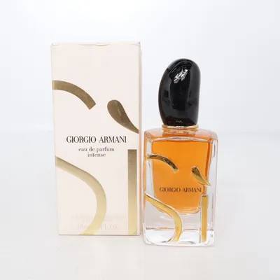 Eau de Parfum (Si Intense) from Giorgio Armani Parfums