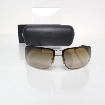 Solglasögon (4138 c.259/13) från Chanel