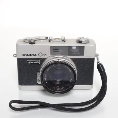 Analog kompaktkamera från Konica