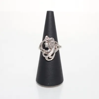 Ring (Silver) Silver