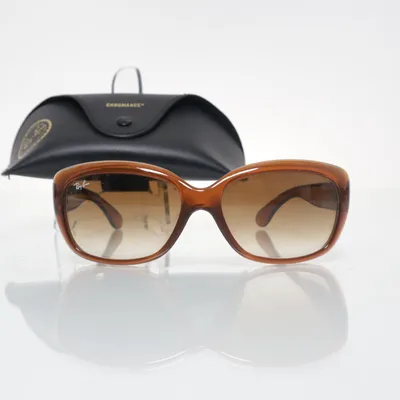 Solglasögon (RB 4101 Jackie OHH) från Ray-Ban