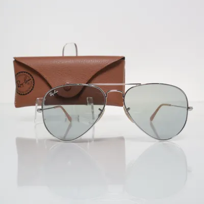 Solbriller (RB3025) fra Ray-Ban