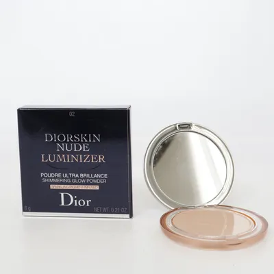 Highlighter (Diorskin Nude Luminizer 02) van Christian Dior Parfums