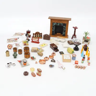 Poppenhuis meubels (Miniature, blandet )