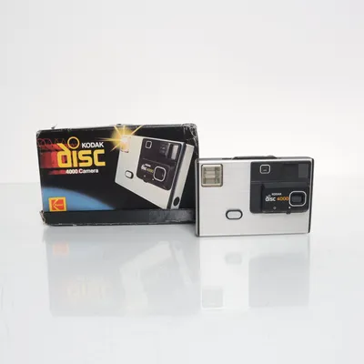 Digital compact camera (Disk 4000) from Kodak