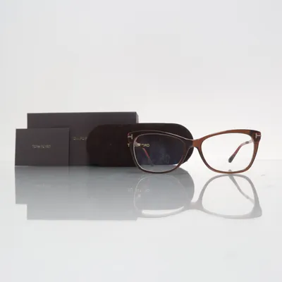 Glasögon (TF 5353) från Tom Ford