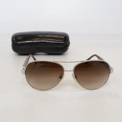 Lunettes de soleil (451/3B) de Chanel