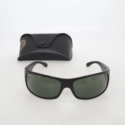 Sunglasses (RB4108) from Ray-Ban