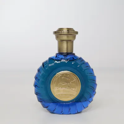 Eau de Parfum (The Triumphant Sapphire) van Paris Corner