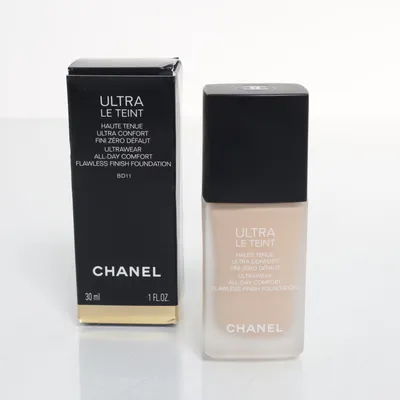 Foundation (BD11) van Chanel