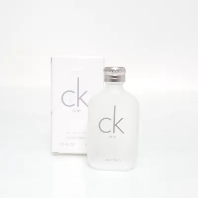 Eau de Toilette (CK One) från Calvin Klein