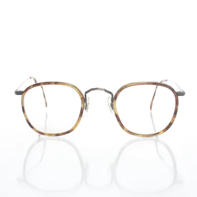 Glasses (Bara ta med till optikern så köper man nya glas i din styrka för ca 900kr , väldigt lätt och smidigt. REKOMENDERAS ) from Oliver Peoples