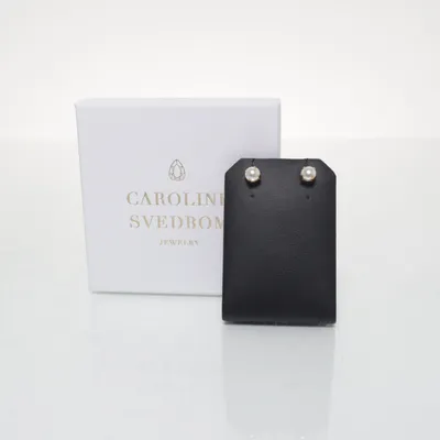 Örhängen (Guldfärgad, Vit) från Caroline Svedbom Silver
