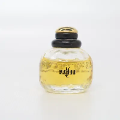 Eau de parfum (Paris) fra Yves Saint Laurent