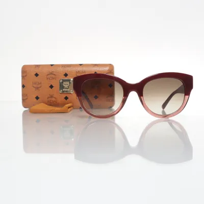 Solglasögon (MCM608S) från MCM