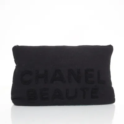 Chanel Beauté używane | Kupuj z łatwością używane produkty
