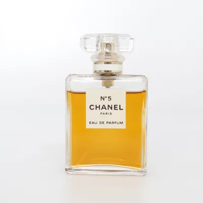 Eau de Parfum (N°5) från Chanel